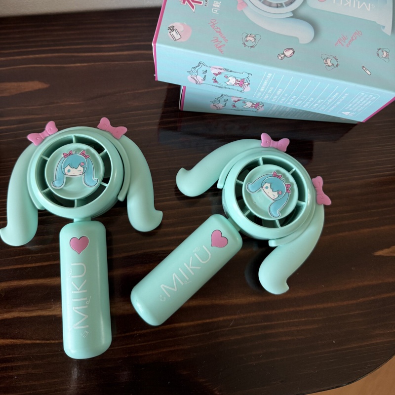 Hatsune Miku Mini Handheld Fan - огляд і ціна Camping Cooking Fire